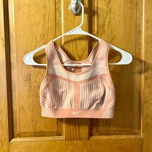 Nike Sports Bra Size Small!